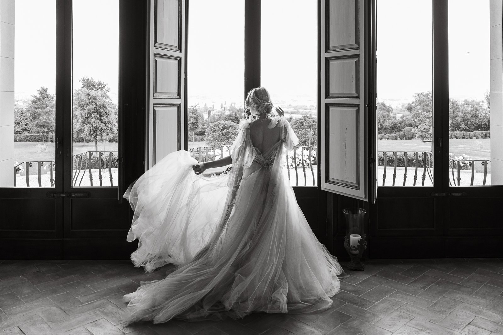 Image gallery marquee